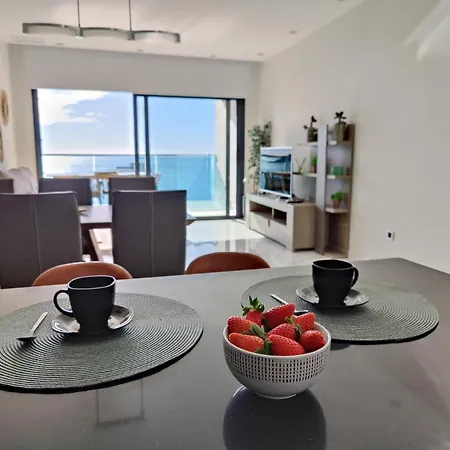 Sunset Drive Superb Apartment *